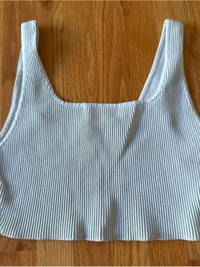 Babaton Top Size Large